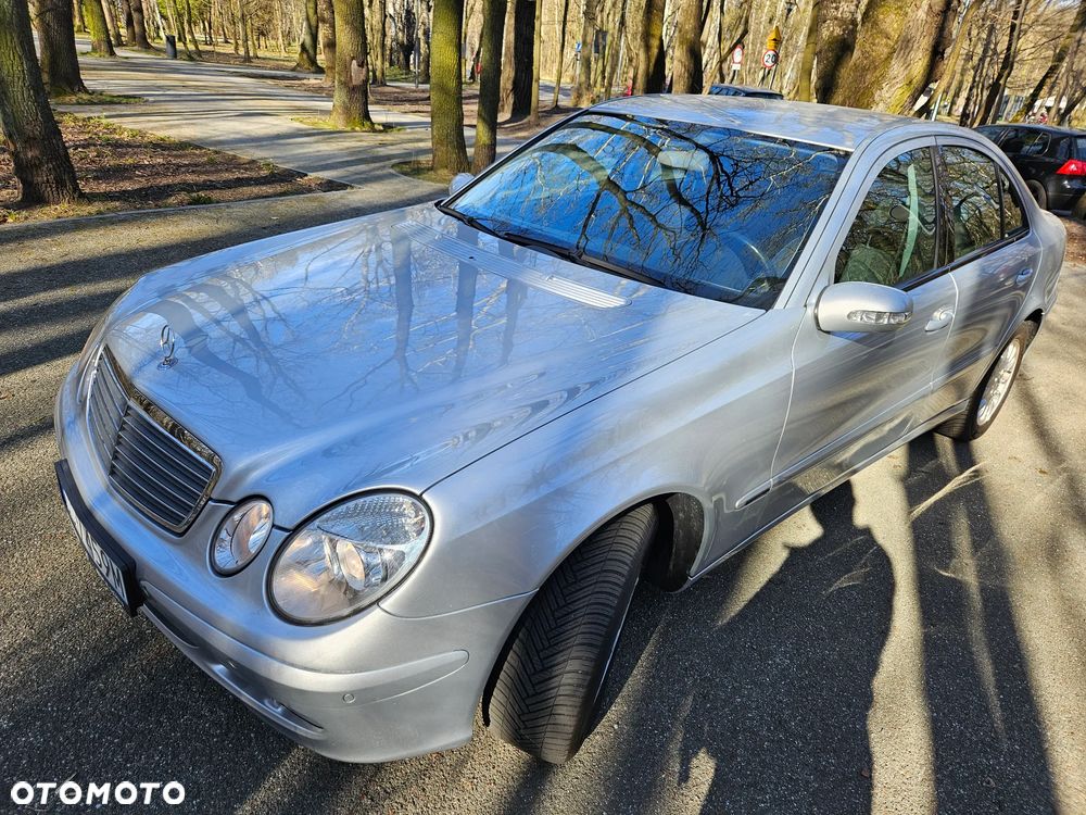 Mercedes-Benz Klasa E 200 Kompressor Classic - 2