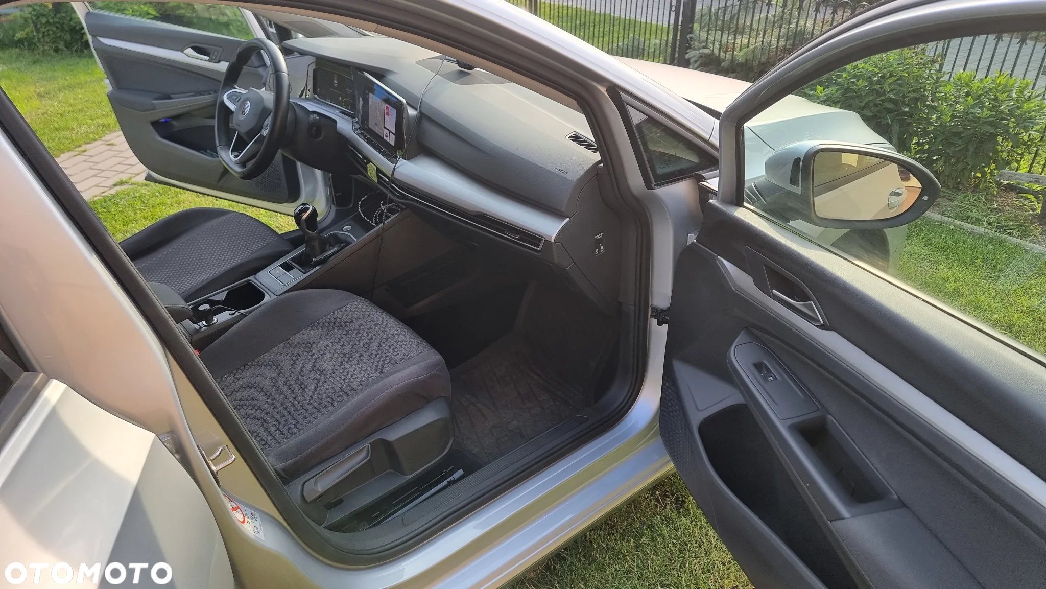 Volkswagen Golf VIII 1.5 TSI EVO Life - 20