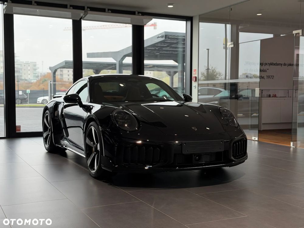 Porsche 911 Turbo S - 4