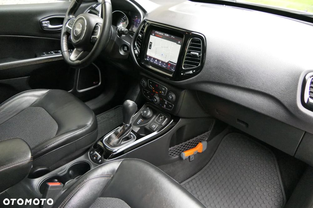 Jeep Compass 1.4 MultiAir Active Drive Automatik Limited - 24