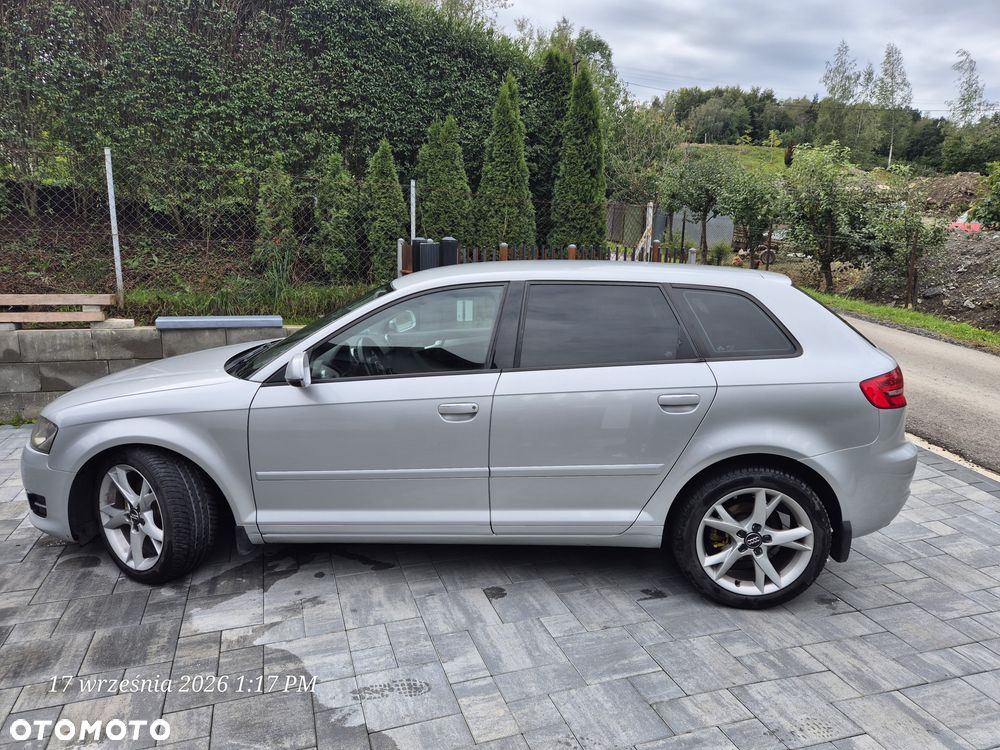 Audi A3 Sportback - 8