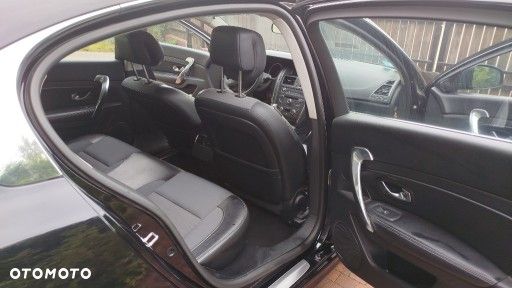 Renault Latitude 2.0 dCi Privilege - 11