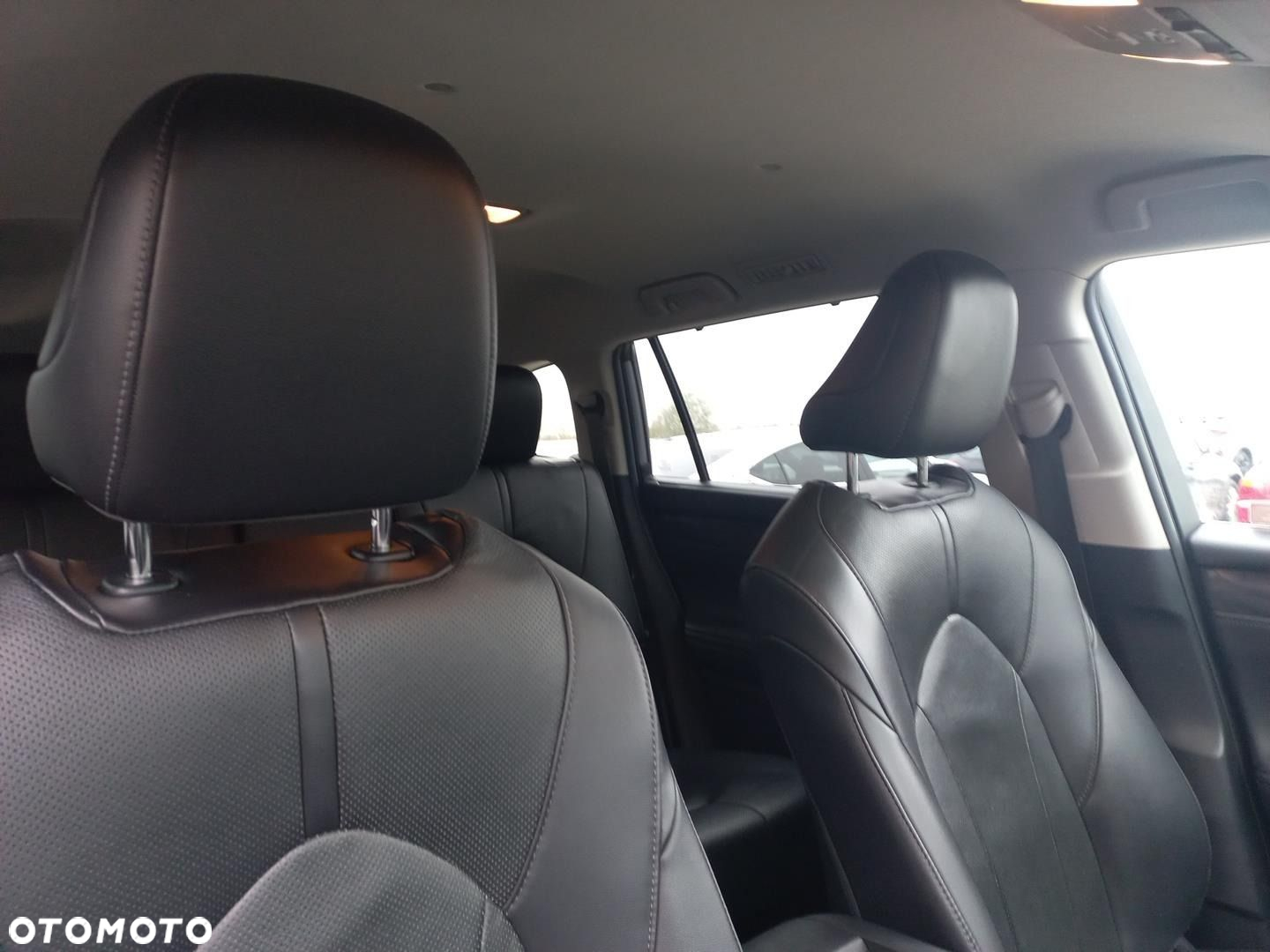 Toyota Highlander - 13