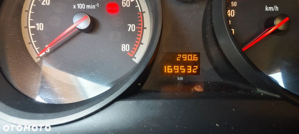 Opel Astra 1.4 - 10