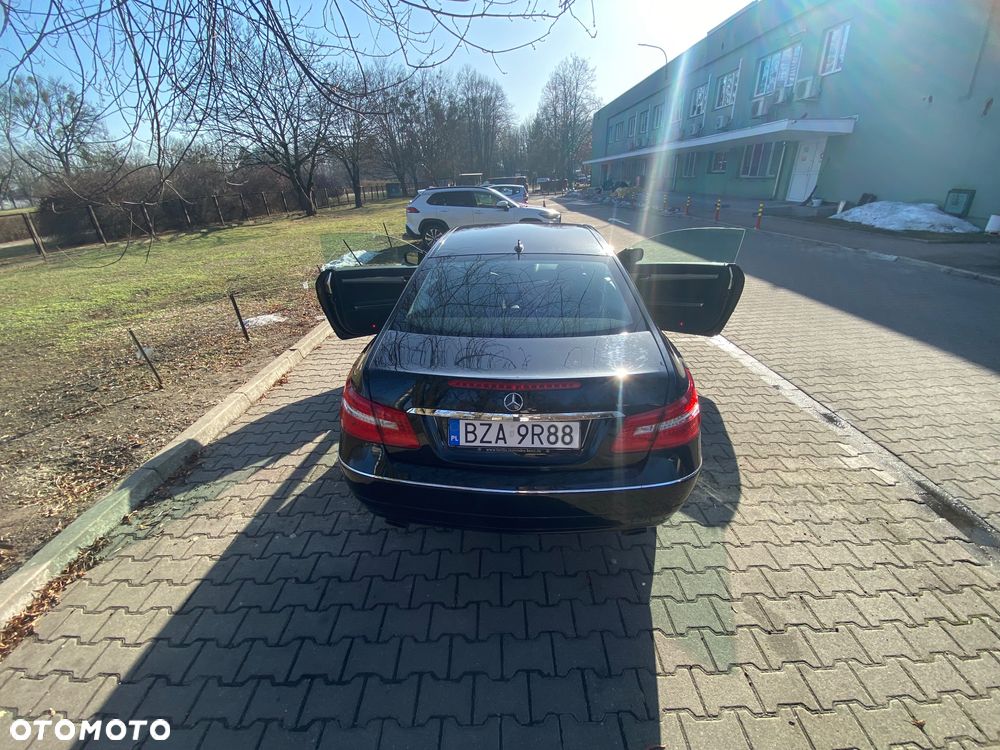 Mercedes-Benz Klasa E - 25