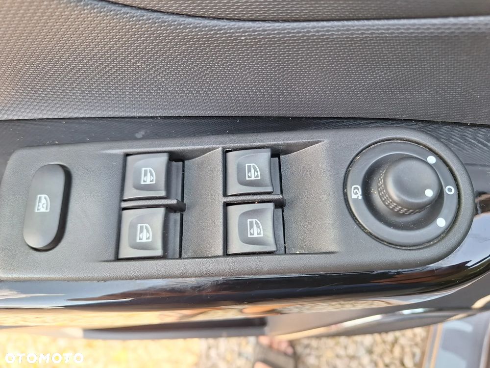 Renault Captur ENERGY TCe 90 Start&Stop Intens - 16