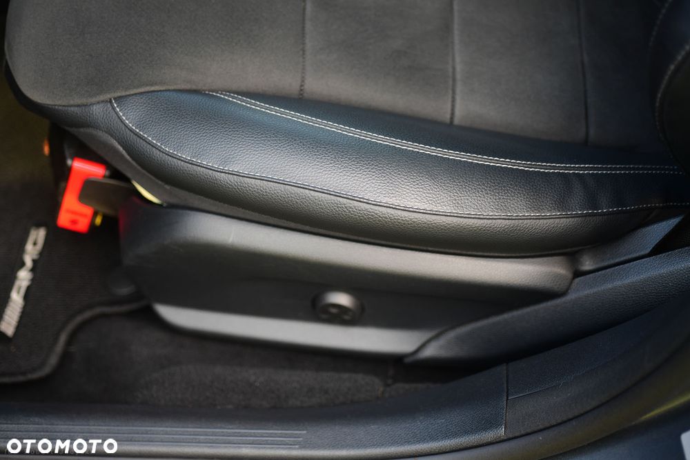 Mercedes-Benz Klasa E 220 d 4-Matic AMG - 15