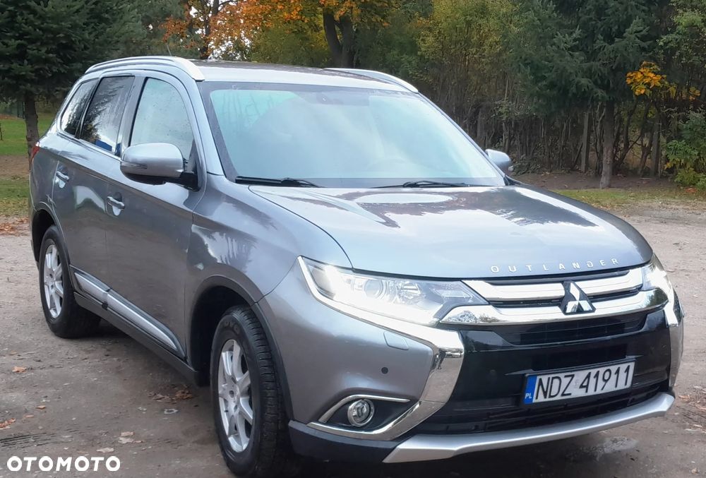 Mitsubishi Outlander 2.2 DID Intense + - 18