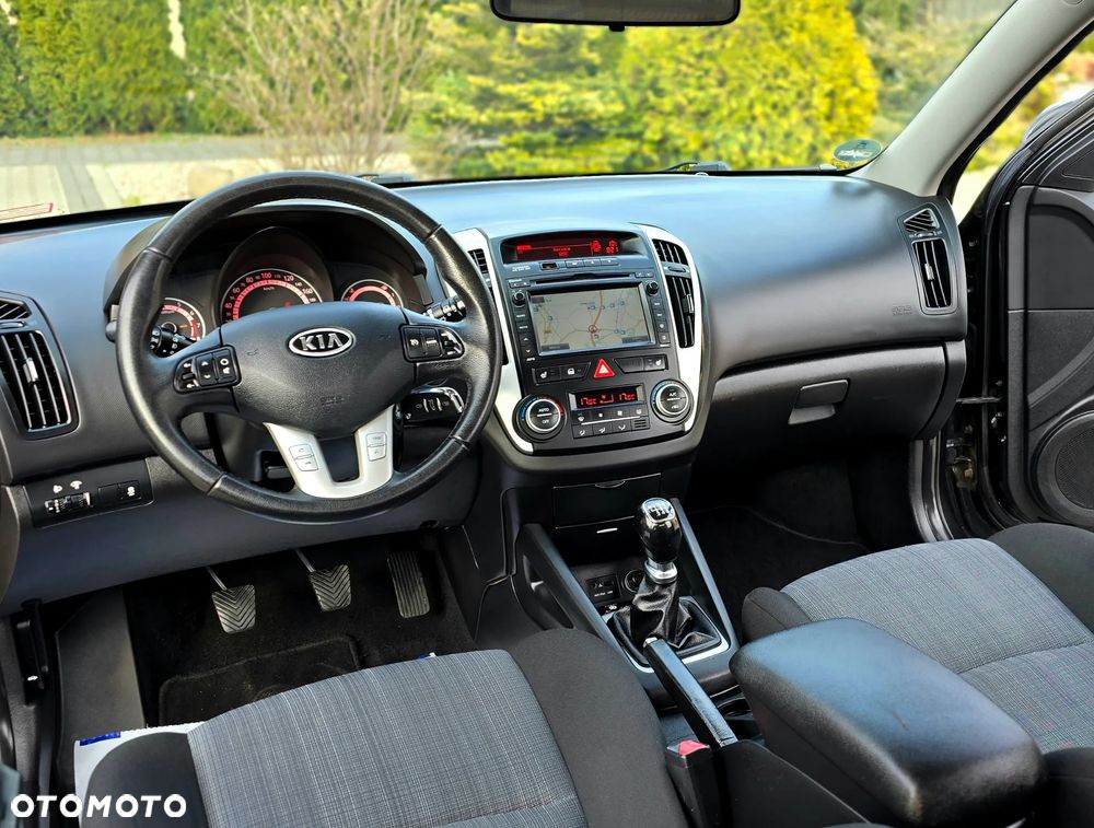 Kia Ceed 1.6 CVVT LX - 22