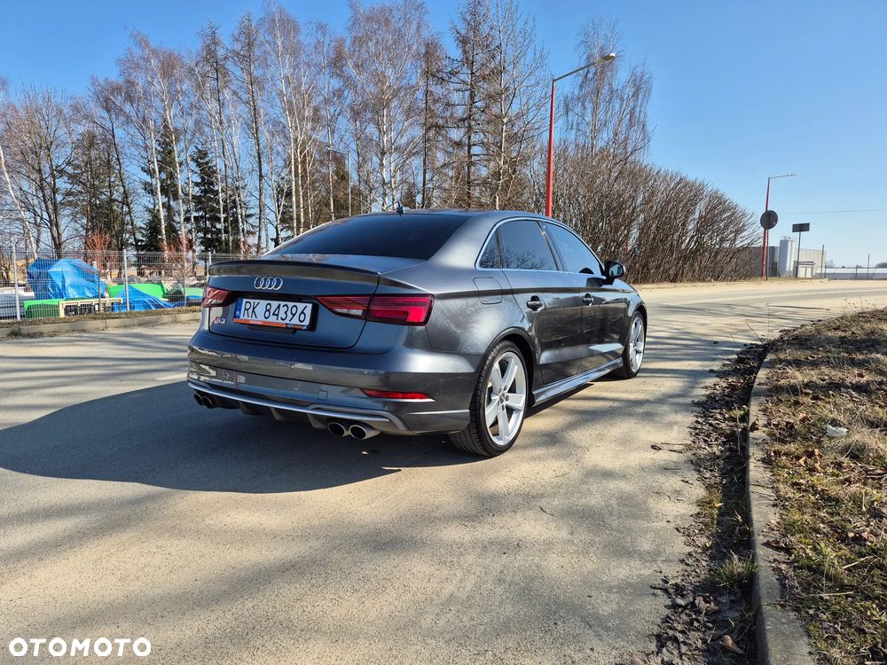 Audi S3 - 1