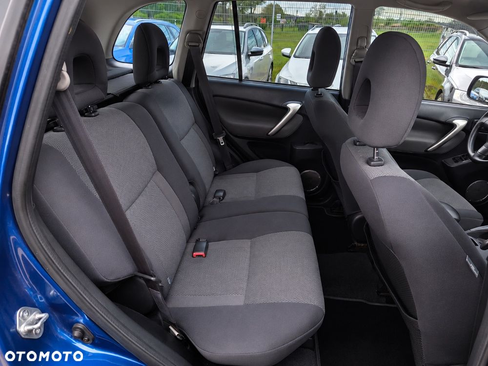 Toyota RAV4 4x2 Edition - 10