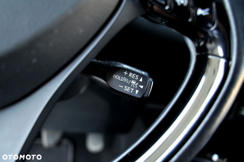 Toyota C-HR - 21