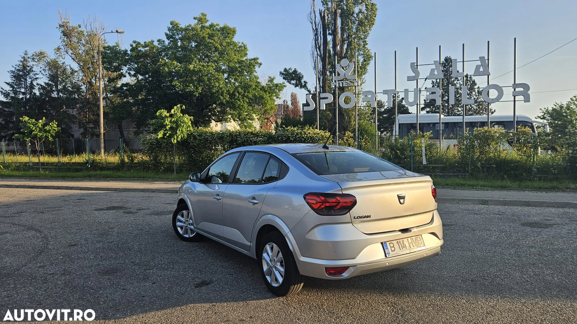 Dacia Logan TCe 90 MT6 Expression - 12