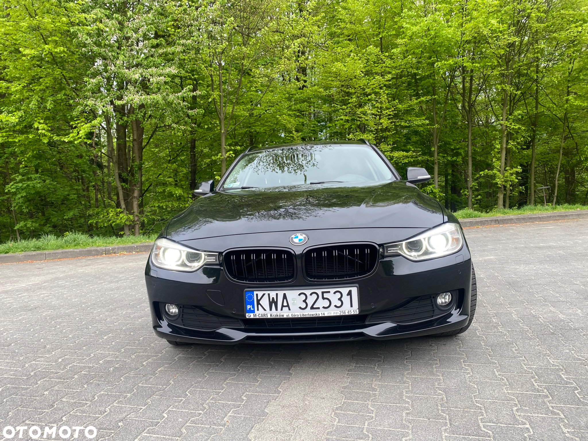 BMW Seria 3 318d Touring - 6