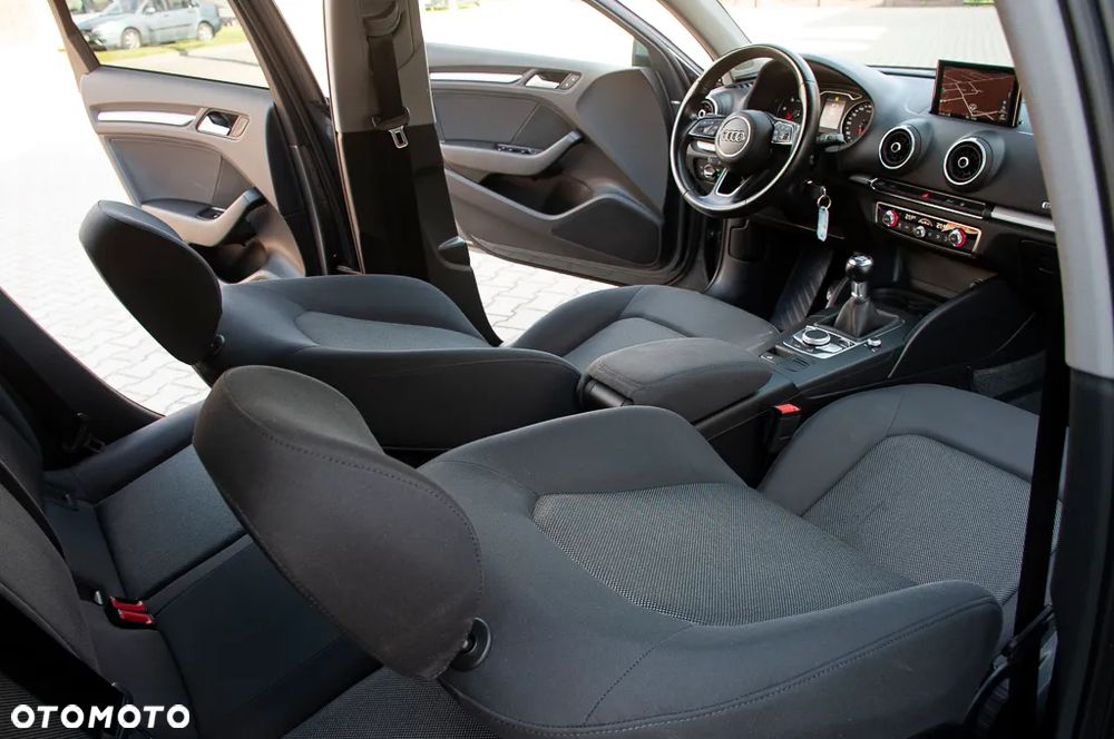 Audi A3 Sportback 1.6 TDI - 25