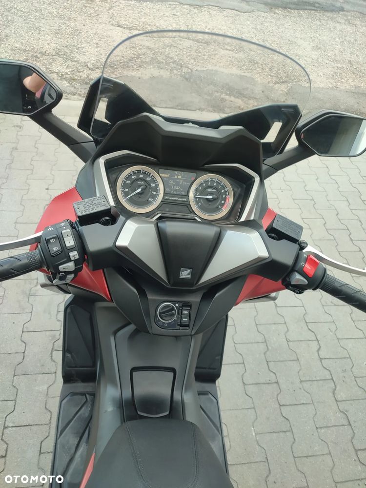 Honda NSS - 29