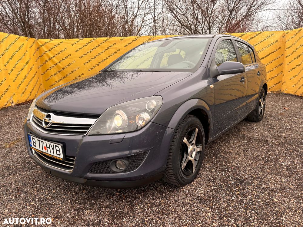 Opel Astra 1.8 Automatik Cosmo - 1