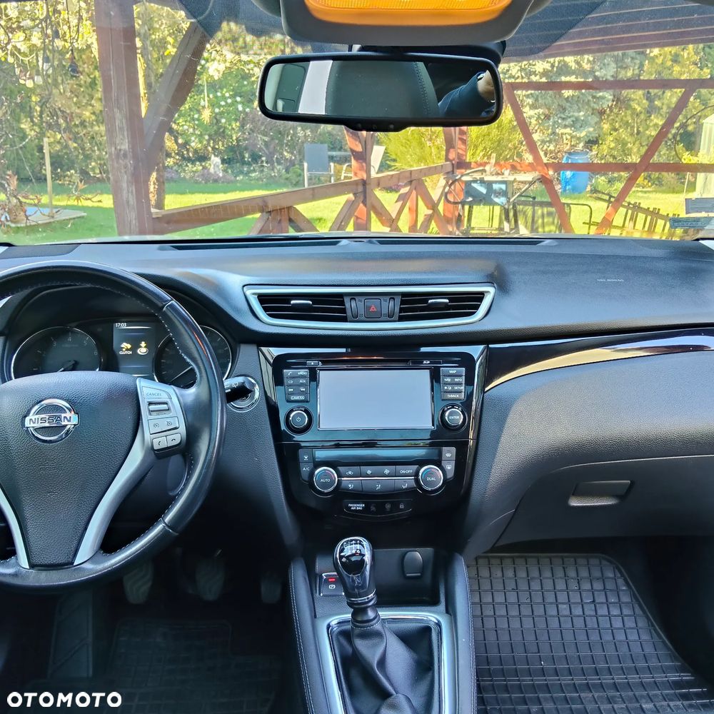 Nissan Qashqai 1.2 DIG-T Tekna EU6 - 23