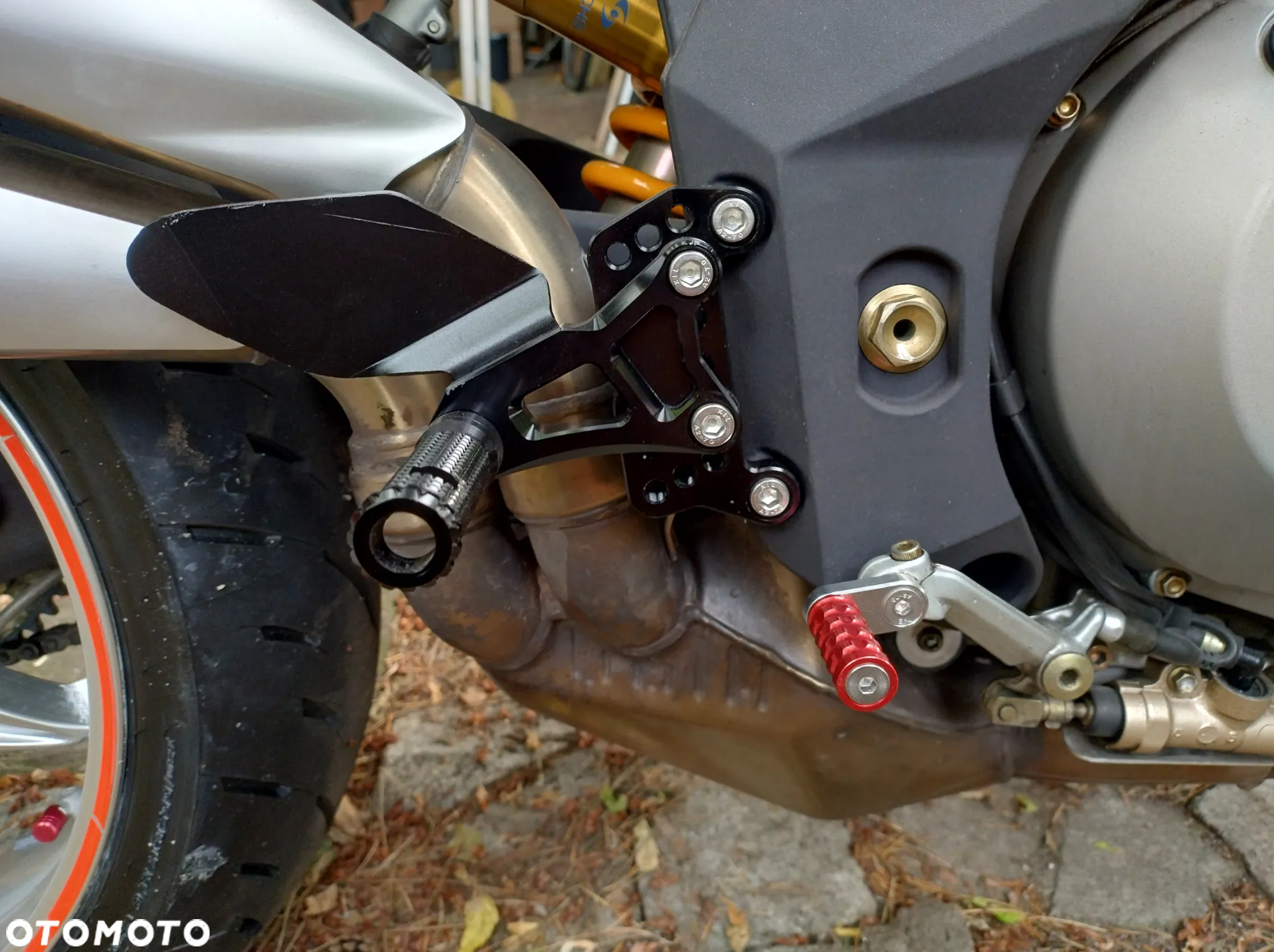 MV AGUSTA Brutale S - 12