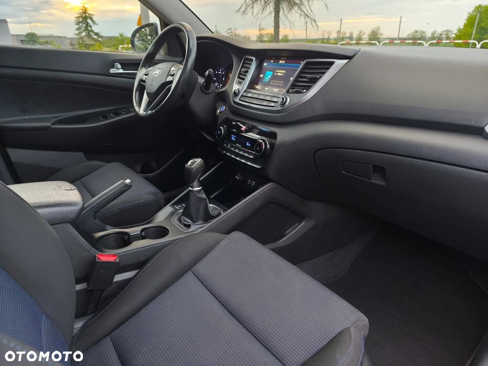 Hyundai Tucson blue 1.7 CRDi 2WD Passion Plus - 8