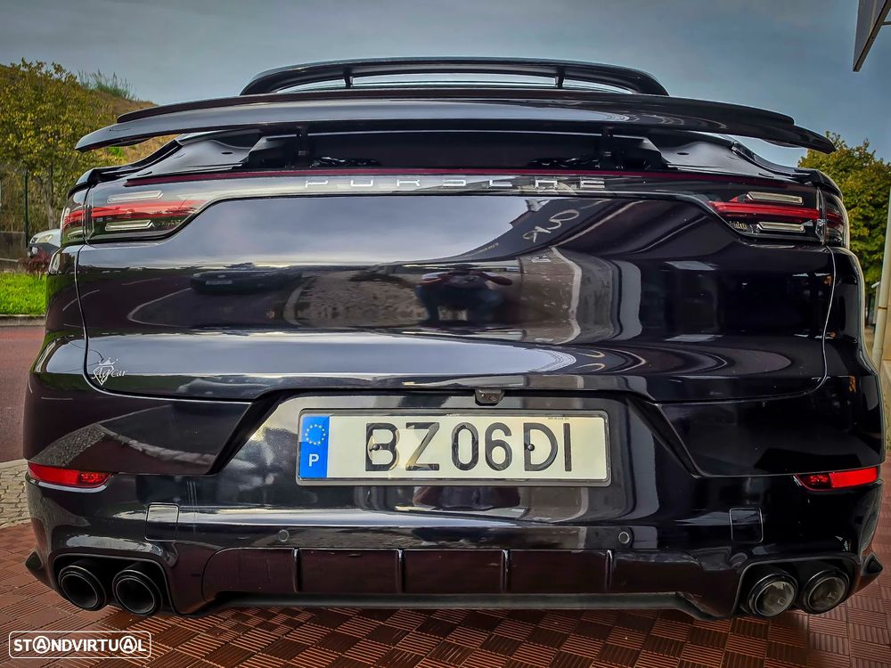 Porsche Cayenne Coupé E-Hybrid - 7