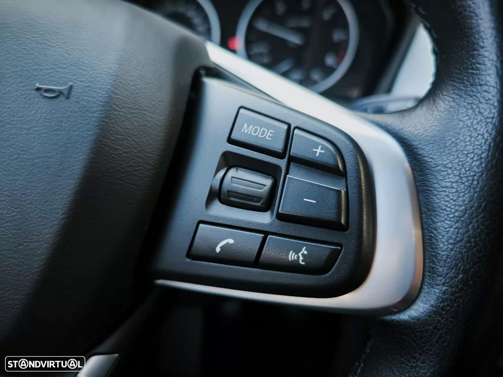 BMW X1 16 d sDrive xLine - 40