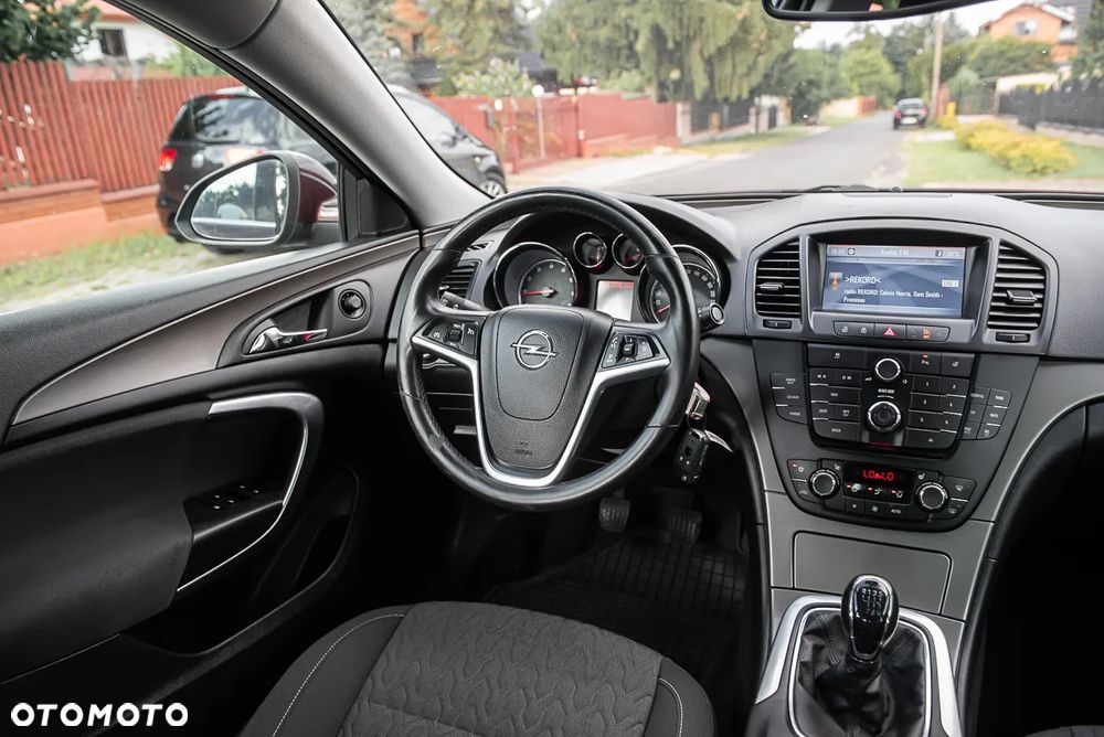 Opel Insignia - 27