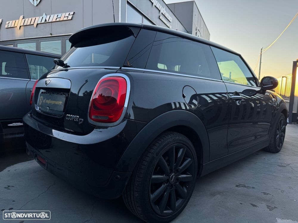 MINI 3 Portas Cooper D - 3