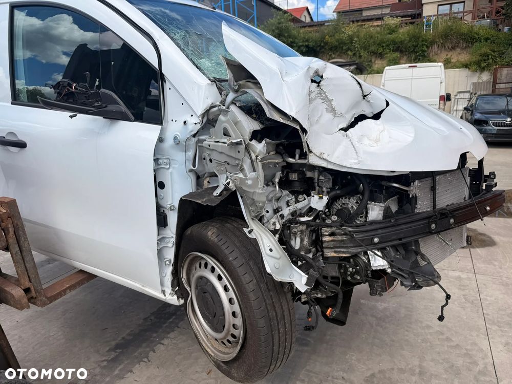 Renault Kangoo 1.3 TCe Techno - 11