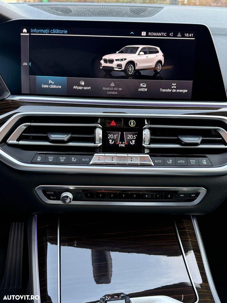 BMW X5 xDrive45e - 15