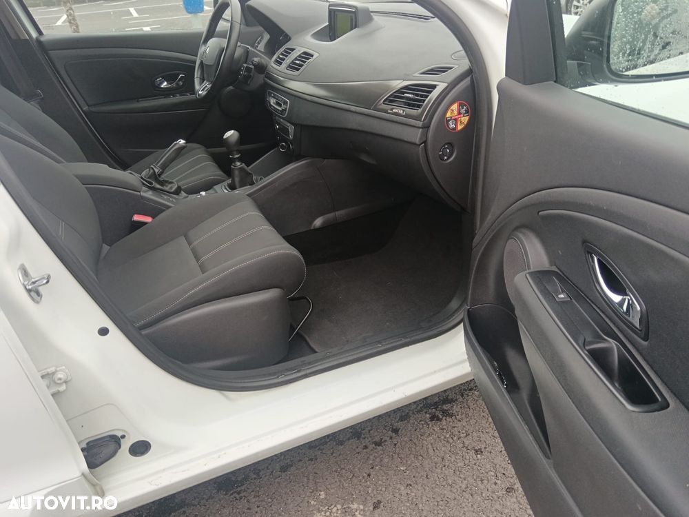 Renault Megane ENERGY dCi 110 GT LINE - 5