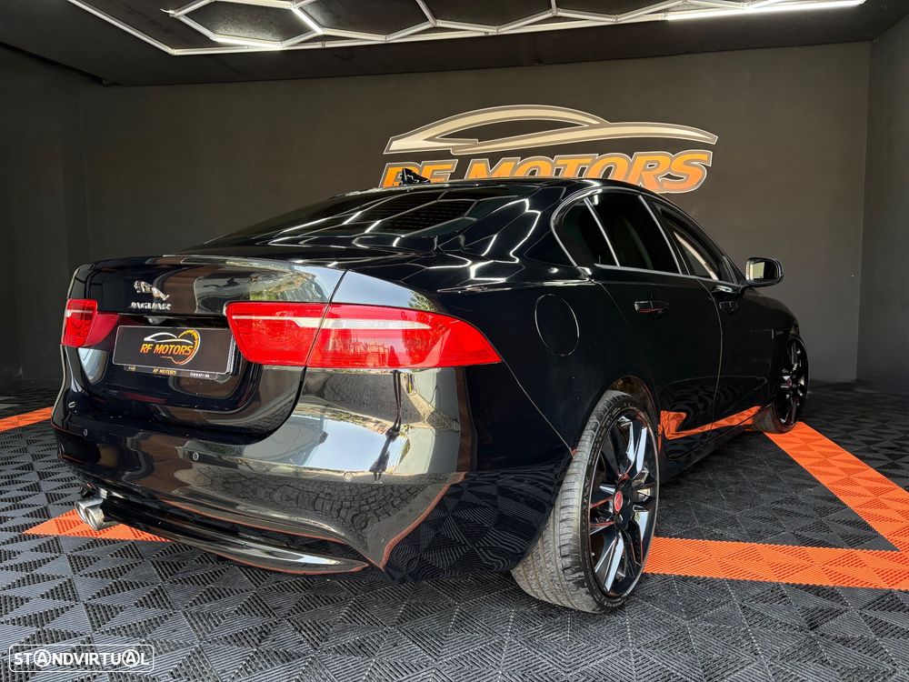 Jaguar XE E-Performance Aut. Prestige - 27