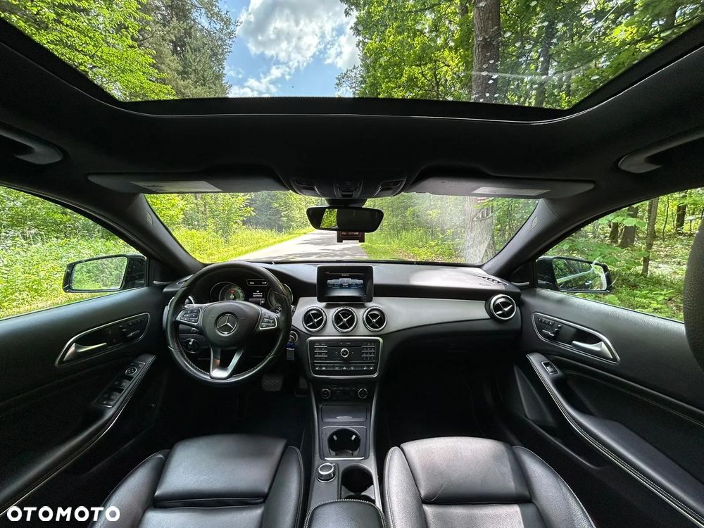 Mercedes-Benz GLA 250 4-Matic - 21