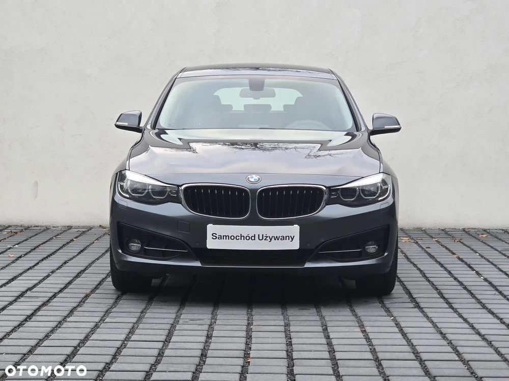 BMW Seria 3 320d xDrive Sport Line - 3