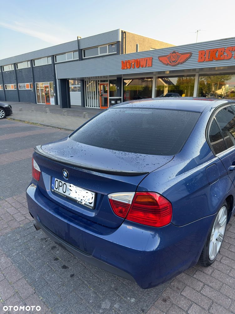 BMW Seria 3 318i - 2