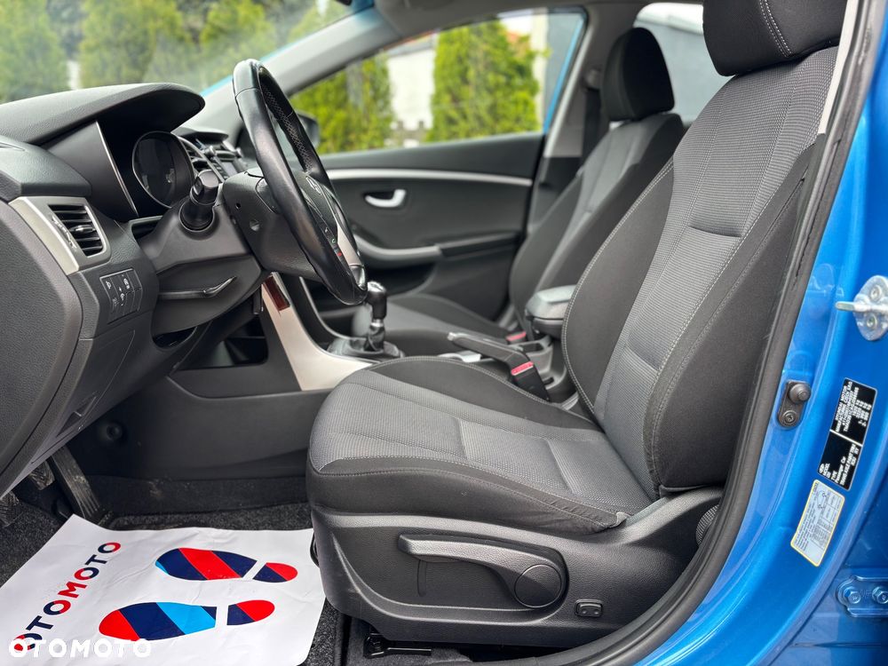 Hyundai i30 1.6 GDI BlueDrive Premium - 13