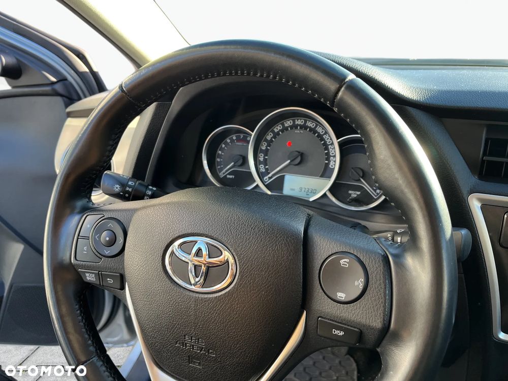 Toyota Auris 1.33 Dual-VVT-i Comfort - 13