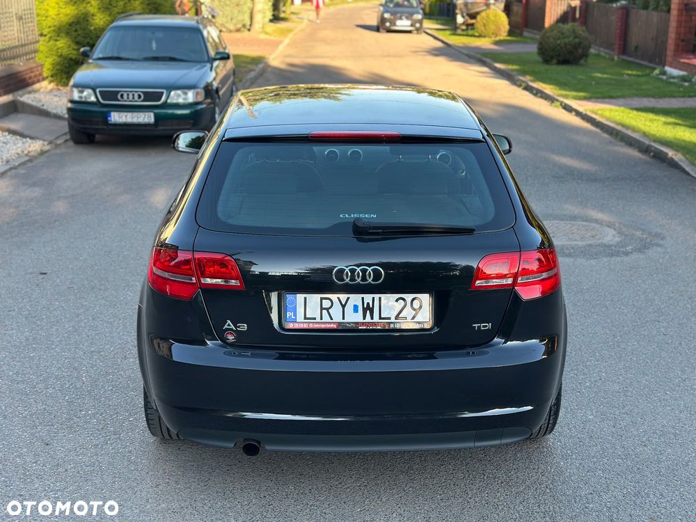 Audi A3 Sportback 1.6 TDI DPF Attraction - 7