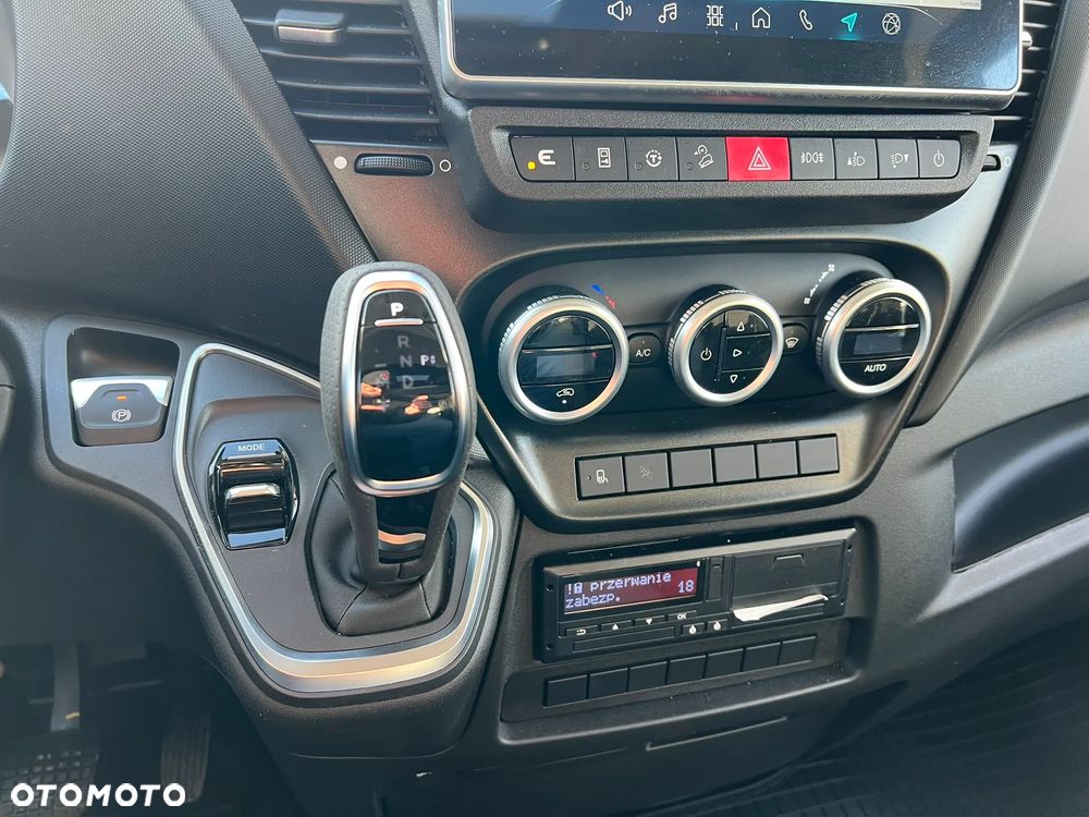 Iveco Daily NPS AirPro Tacho LED NAVI - 17