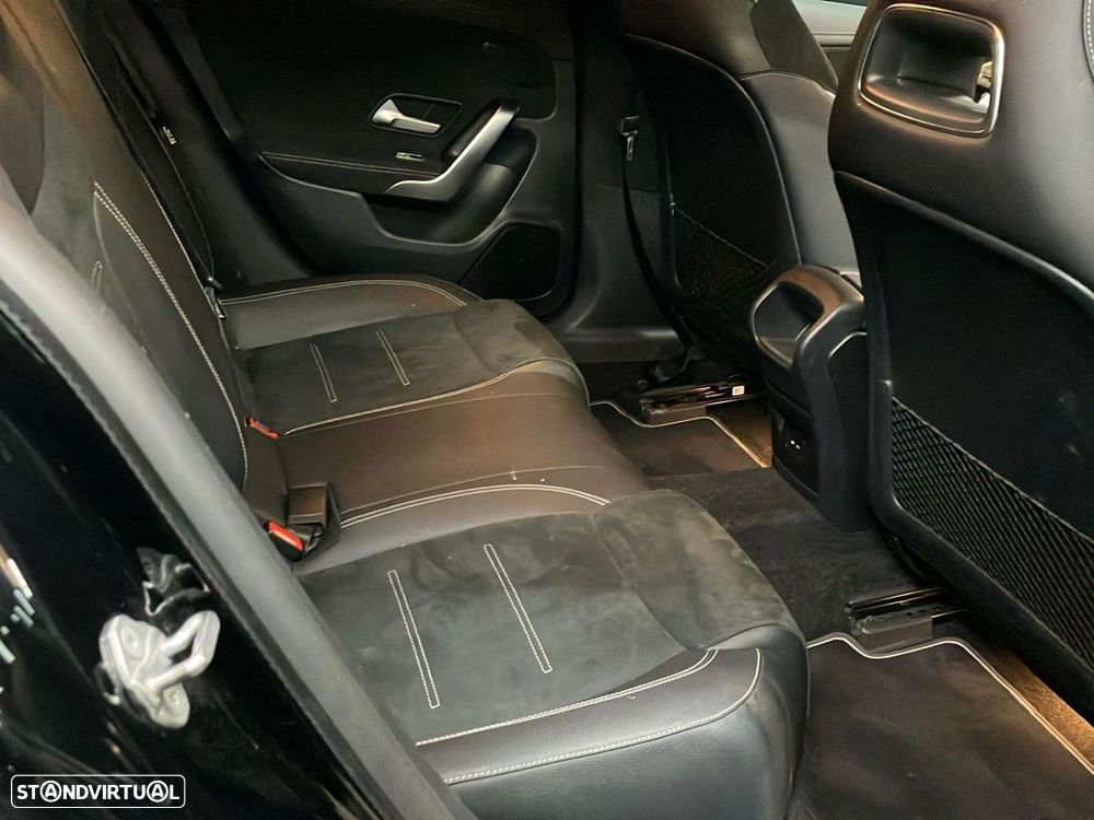 Mercedes-Benz CLA 250 e Shooting Brake AMG Line - 18