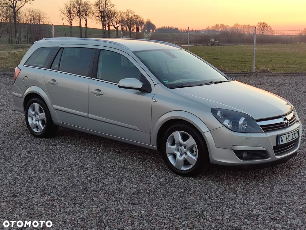 Opel Astra 1.6 Elegance Easytronic - 4