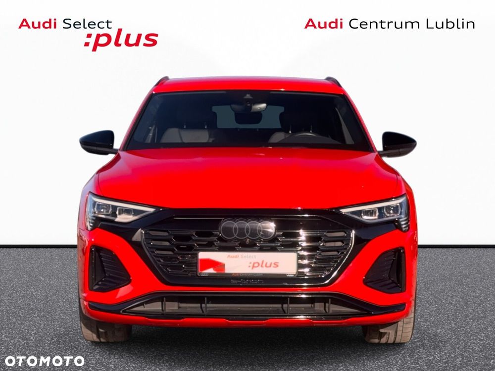 Audi Q8 Sportback e-tron - 2