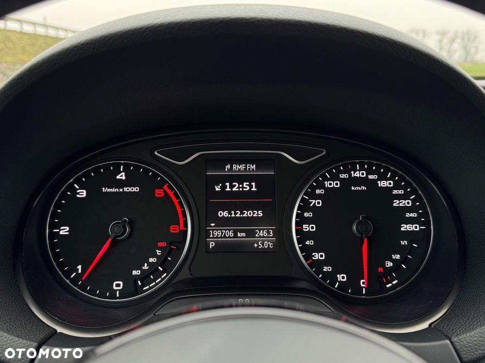 Audi A3 3-drzwiowe 2.0 TDI S tronic Attraction - 29