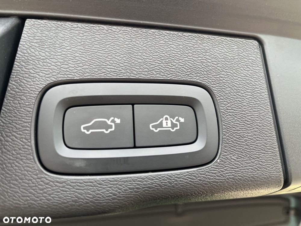 Volvo XC 60 B4 D Core - 20