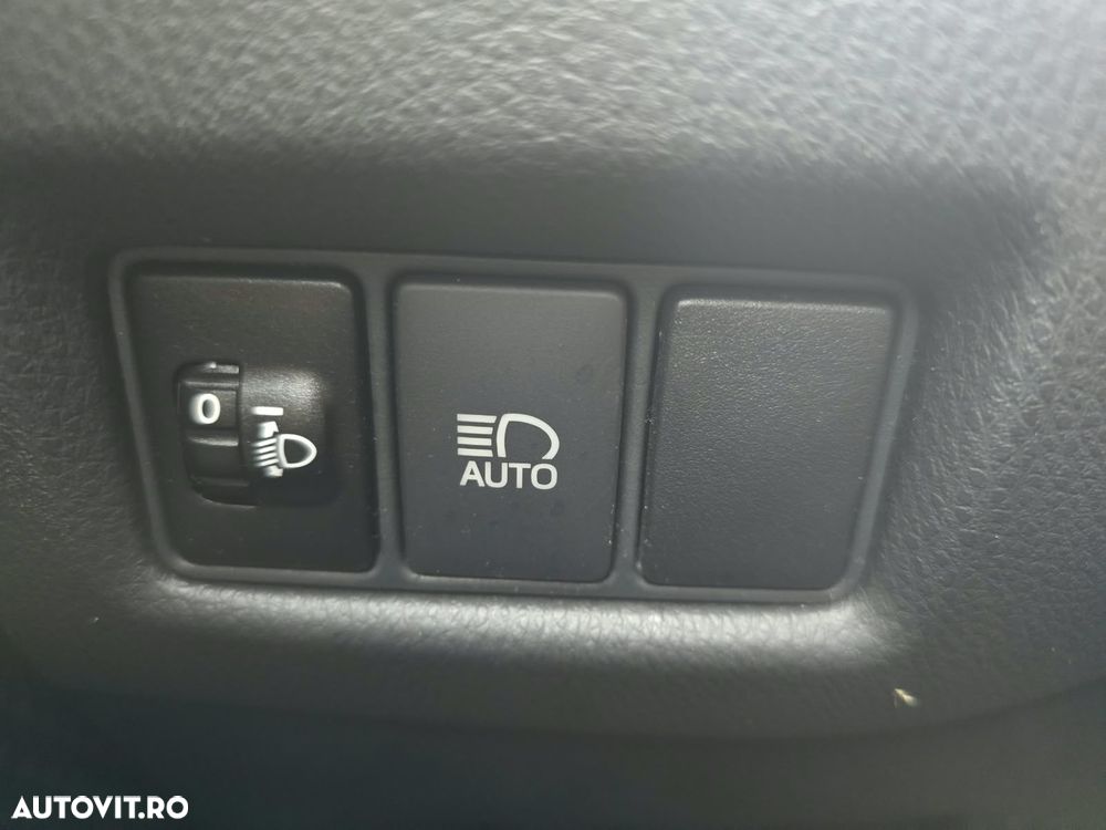 Toyota C-HR 1.8 HSD 122 CP 4x2 CVT C-ult Style - 13