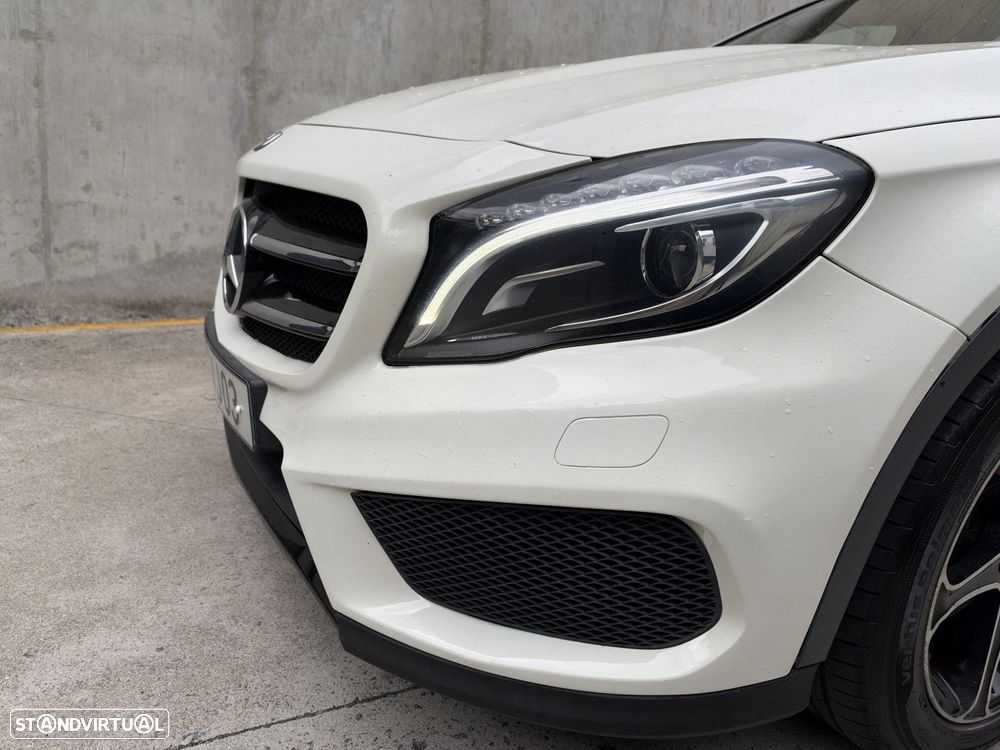 Mercedes-Benz GLA 200 CDi AMG Line - 16