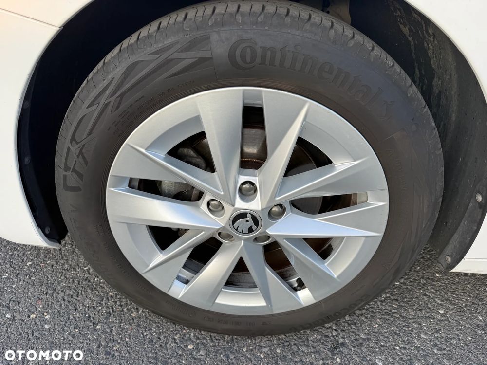 Skoda Octavia 1.5 TSI ACT Ambition - 24
