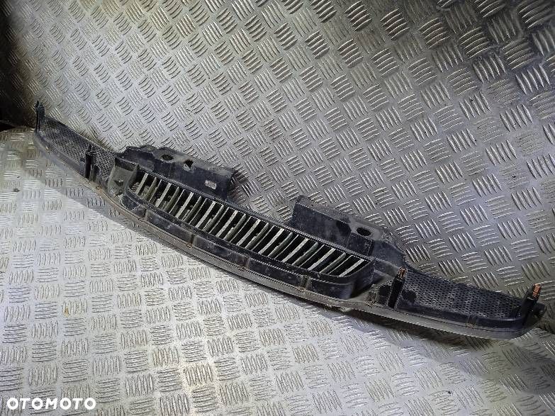 ATRAPA CHEVROLET REZZO - 3