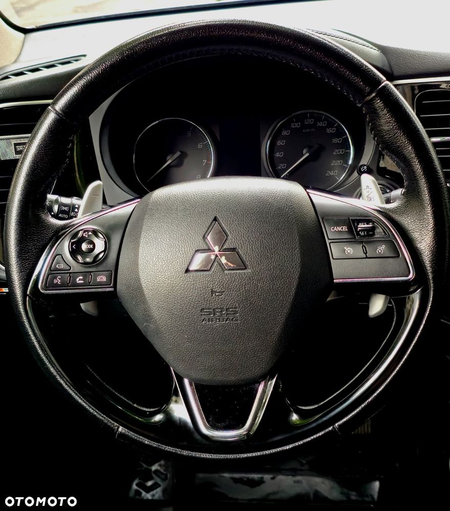 Mitsubishi Outlander 2.0 4WD CVT Edition+ - 26
