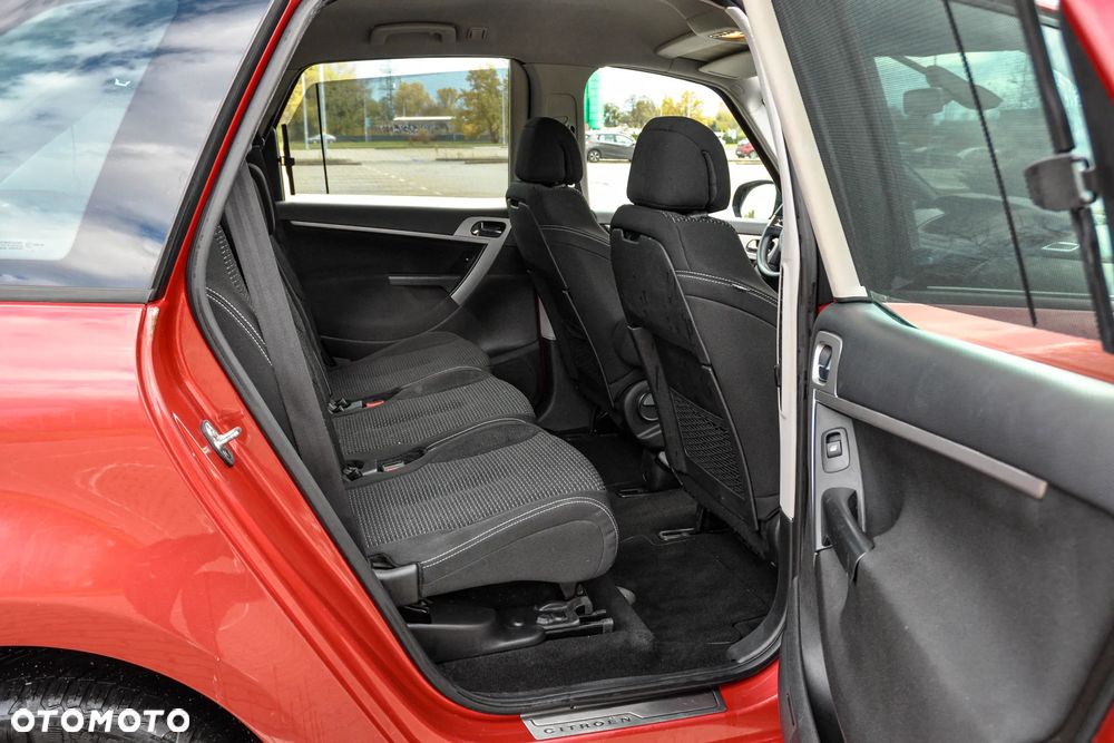 Citroën C4 Picasso - 12